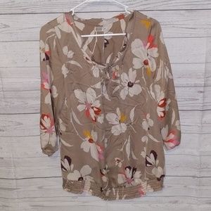 Old Navy Maternity "silky" material floral top